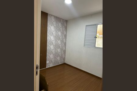 Quarto de apartamento para alugar com 2 quartos, 46m² em Paisagem Casa Grande, Cotia