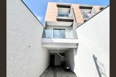 Casa à venda com 139m², 3 quartos e 2 vagas Casa à venda com 139m², 3 quartos e 2 vagasGaragem