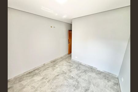 Casa à venda com 139m², 3 quartos e 2 vagas Casa à venda com 139m², 3 quartos e 2 vagasQuarto 3 - Suíte