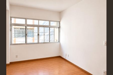 Sala de apartamento para alugar com 2 quartos, 68m² em Lapa de Baixo, São Paulo