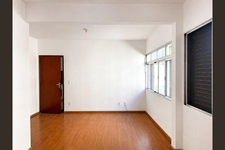 Sala de apartamento para alugar com 2 quartos, 68m² em Lapa de Baixo, São Paulo