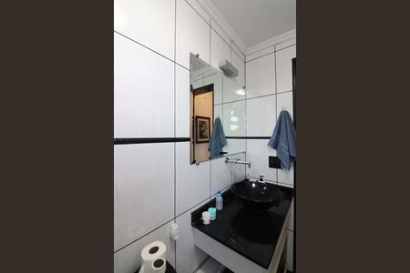Apartamento à venda com 73m², 2 quartos e 1 vagaBanheiro Social