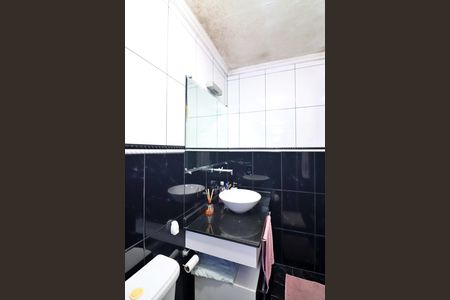 Apartamento à venda com 73m², 2 quartos e 1 vagaQuarto 2 - Suíte Banheiro 