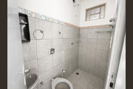 Casa para alugar com 102m², 3 quartos e 2 vagas Casa para alugar com 102m², 3 quartos e 2 vagasBanheiro