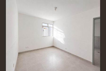 Casa para alugar com 102m², 3 quartos e 2 vagas Casa para alugar com 102m², 3 quartos e 2 vagasQuarto