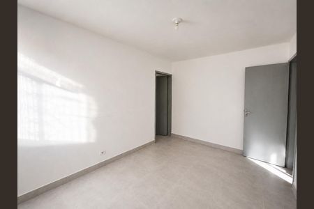 Casa para alugar com 102m², 3 quartos e 2 vagas Casa para alugar com 102m², 3 quartos e 2 vagasQuarto