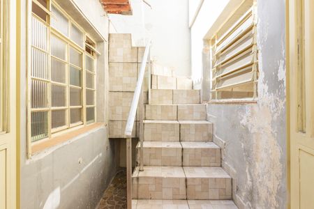 Casa à venda com 110m², 2 quartos e 2 vagas Casa à venda com 110m², 2 quartos e 2 vagasEntrada da área de serviço