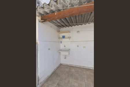 Casa à venda com 110m², 2 quartos e 2 vagas Casa à venda com 110m², 2 quartos e 2 vagasÁrea de serviço