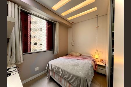 Apartamento à venda com 96m², 3 quartos e 1 vaga