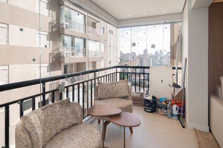 Apartamento à venda com 60m², 2 quartos e 1 vagaVaranda
