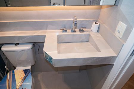 Apartamento à venda com 60m², 2 quartos e 1 vagaBanheiro Social