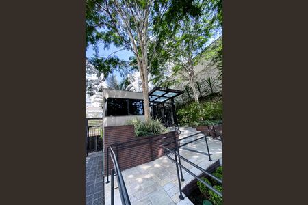 Apartamento à venda com 60m², 2 quartos e 1 vagaFachada