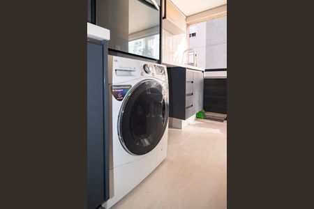 Apartamento à venda com 60m², 2 quartos e 1 vagaÁrea de Serviço