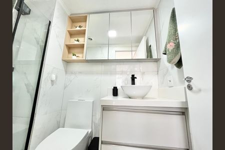 Banheiro de apartamento para alugar com 2 quartos, 43m² em Imirim, São Paulo
