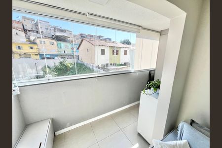 Apartamento para alugar com 43m², 2 quartos e sem vaga Apartamento para alugar com 43m², 2 quartos e sem vagaSala/Cozinha