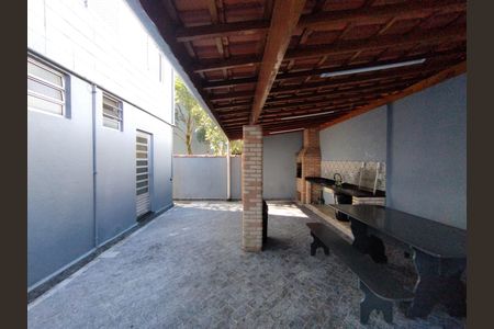 Apartamento para alugar com 36m², 2 quartos e 1 vaga Apartamento para alugar com 36m², 2 quartos e 1 vagaÁrea comum - Churrasqueira