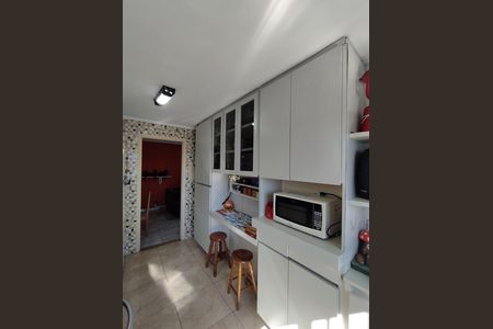 Apartamento para alugar com 36m², 2 quartos e 1 vaga Apartamento para alugar com 36m², 2 quartos e 1 vagaCozinha - Armários