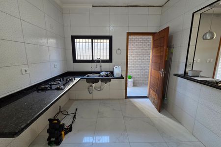 Casa para alugar com 100m², 3 quartos e 2 vagas Casa para alugar com 100m², 3 quartos e 2 vagasCozinha