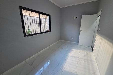 Casa para alugar com 100m², 3 quartos e 2 vagas Casa para alugar com 100m², 3 quartos e 2 vagasQuarto 2