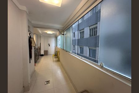 Apartamento para alugar com 230m², 4 quartos e 2 vagas Apartamento para alugar com 230m², 4 quartos e 2 vagasÁrea de Serviço
