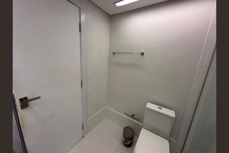 Apartamento para alugar com 230m², 4 quartos e 2 vagas Apartamento para alugar com 230m², 4 quartos e 2 vagasLavabo