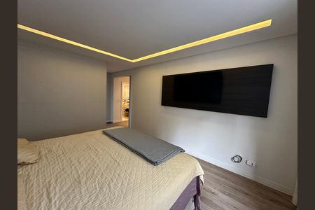 Apartamento para alugar com 230m², 4 quartos e 2 vagas Apartamento para alugar com 230m², 4 quartos e 2 vagasSuíte