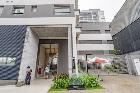 Apartamento à venda com 72m², 2 quartos e 1 vaga Apartamento à venda com 72m², 2 quartos e 1 vagaFachada