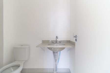 Apartamento à venda com 72m², 2 quartos e 1 vaga Apartamento à venda com 72m², 2 quartos e 1 vagaBanheiro da Suíte