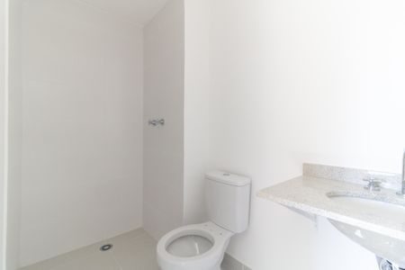 Apartamento à venda com 72m², 2 quartos e 1 vaga Apartamento à venda com 72m², 2 quartos e 1 vagaBanheiro da Suíte