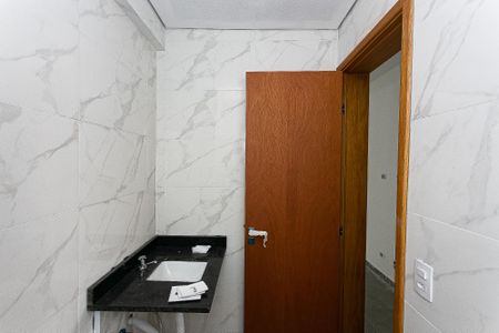 Apartamento para alugar com 75m², 2 quartos e 1 vaga Apartamento para alugar com 75m², 2 quartos e 1 vagaBanheiro