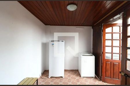 Área de serviço de casa para alugar com 2 quartos, 70m² em Vila Isolina Mazzei, São Paulo