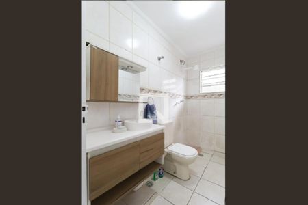 Banheiro de casa para alugar com 2 quartos, 70m² em Vila Isolina Mazzei, São Paulo
