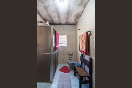 Casa à venda com 230m², 2 quartos e 2 vagasBanheiro 3