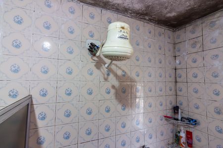 Casa à venda com 230m², 2 quartos e 2 vagasBanheiro 3