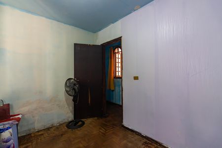 Casa à venda com 230m², 2 quartos e 2 vagasQuarto 4