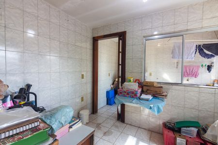 Casa à venda com 230m², 2 quartos e 2 vagasComodo 