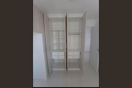 Apartamento à venda com 38m², 2 quartos e 1 vaga Apartamento à venda com 38m², 2 quartos e 1 vagaQuarto