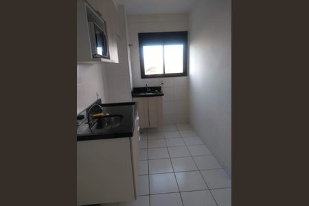 Apartamento à venda com 38m², 2 quartos e 1 vaga Apartamento à venda com 38m², 2 quartos e 1 vagaCozinha