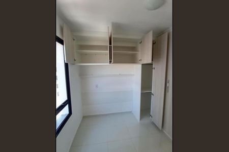 Quarto de apartamento à venda com 2 quartos, 38m² em Presidente Altino, Osasco