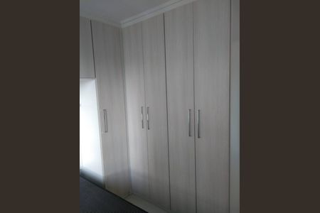 Quarto de apartamento à venda com 2 quartos, 38m² em Presidente Altino, Osasco