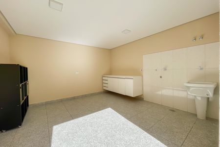 Área de Serviço de casa à venda com 2 quartos, 110m² em Jardim D’abril, Osasco