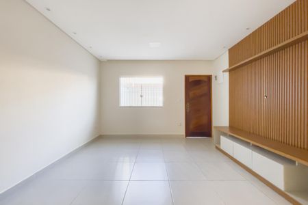 Casa à venda com 110m², 2 quartos e 1 vaga Casa à venda com 110m², 2 quartos e 1 vagaSala