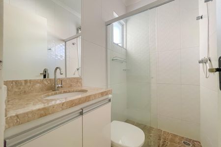Casa à venda com 110m², 2 quartos e 1 vaga Casa à venda com 110m², 2 quartos e 1 vagaBanheiro da Suíte 1