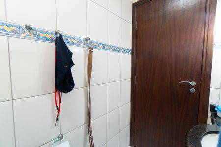 Casa à venda com 300m², 5 quartos e 3 vagas Casa à venda com 300m², 5 quartos e 3 vagasCasa 2 - Banheiro 1