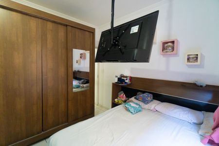 Casa à venda com 300m², 5 quartos e 3 vagas Casa à venda com 300m², 5 quartos e 3 vagasCasa 1 - Quarto 1