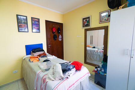 Casa à venda com 300m², 5 quartos e 3 vagas Casa à venda com 300m², 5 quartos e 3 vagasCasa 2 - Quarto 3