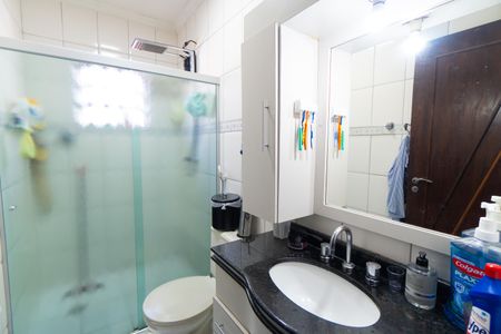 Casa à venda com 300m², 5 quartos e 3 vagas Casa à venda com 300m², 5 quartos e 3 vagasCasa 2 - Banheiro 2