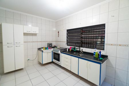 Casa à venda com 300m², 5 quartos e 3 vagas Casa à venda com 300m², 5 quartos e 3 vagasCasa 1 - Cozinha