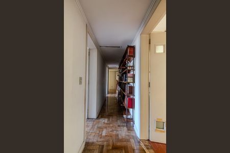 Apartamento à venda com 158m², 3 quartos e 1 vaga Apartamento à venda com 158m², 3 quartos e 1 vagaCorredor