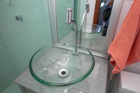 Banheiro Social de casa para alugar com 3 quartos, 394m² em Vila Boacava, São Paulo